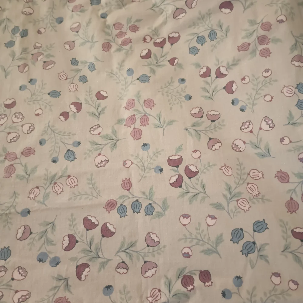 Pinch Pleat Curtains 2 Panels Floral in Cream Background